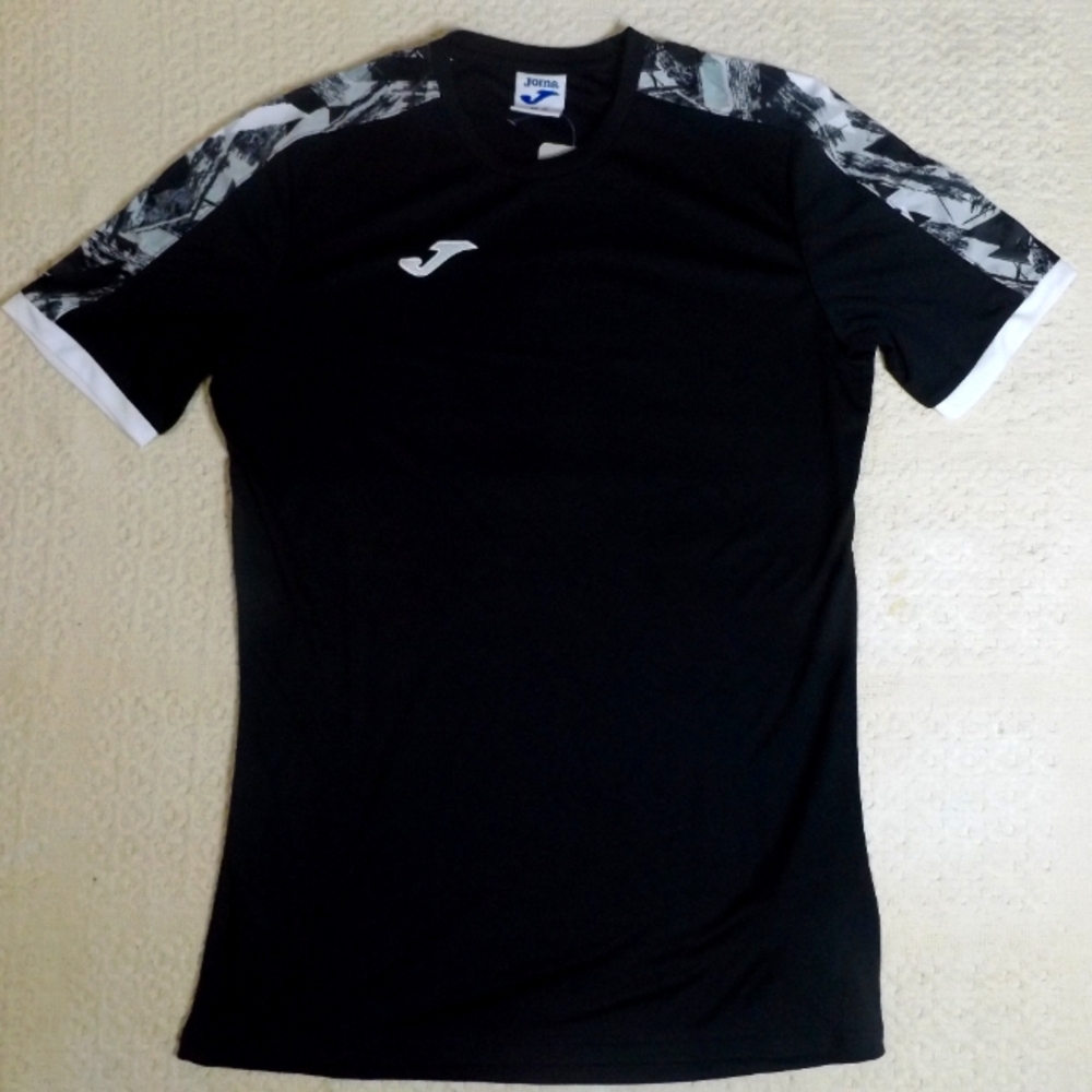 Joma Black and Gray T-shirt (medium)